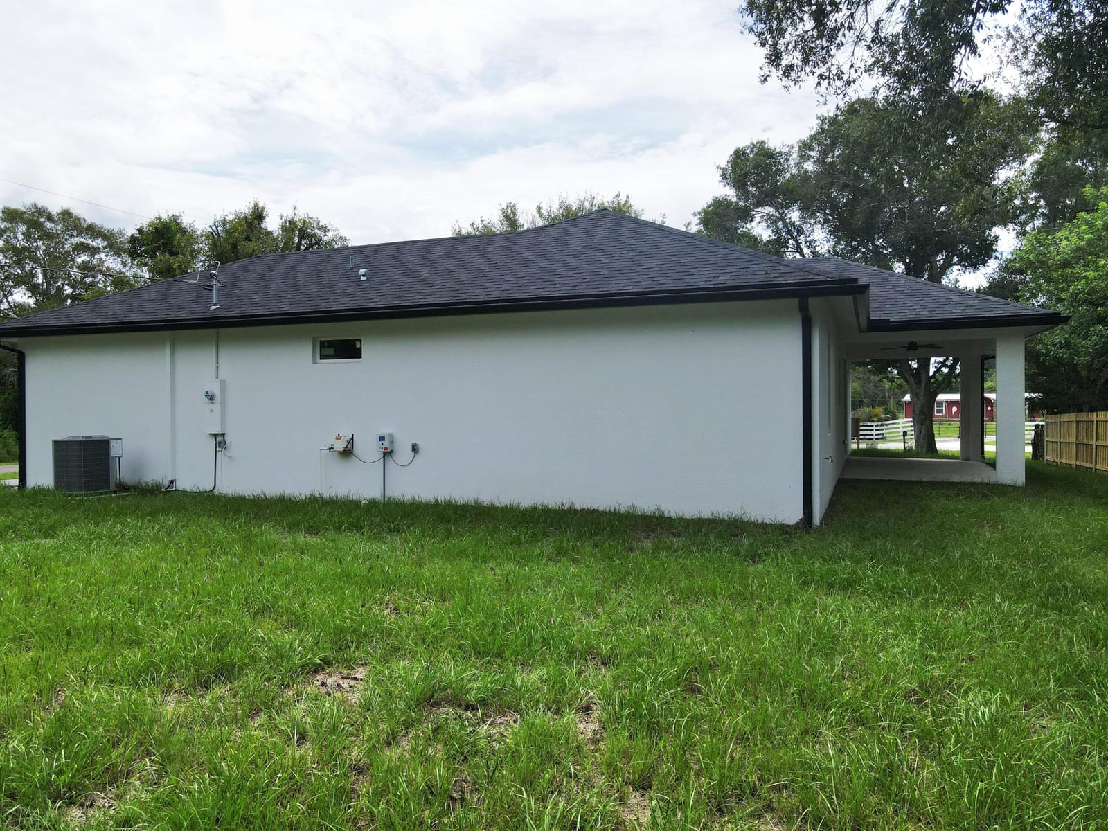 702 NW 39TH Circle — photo 5