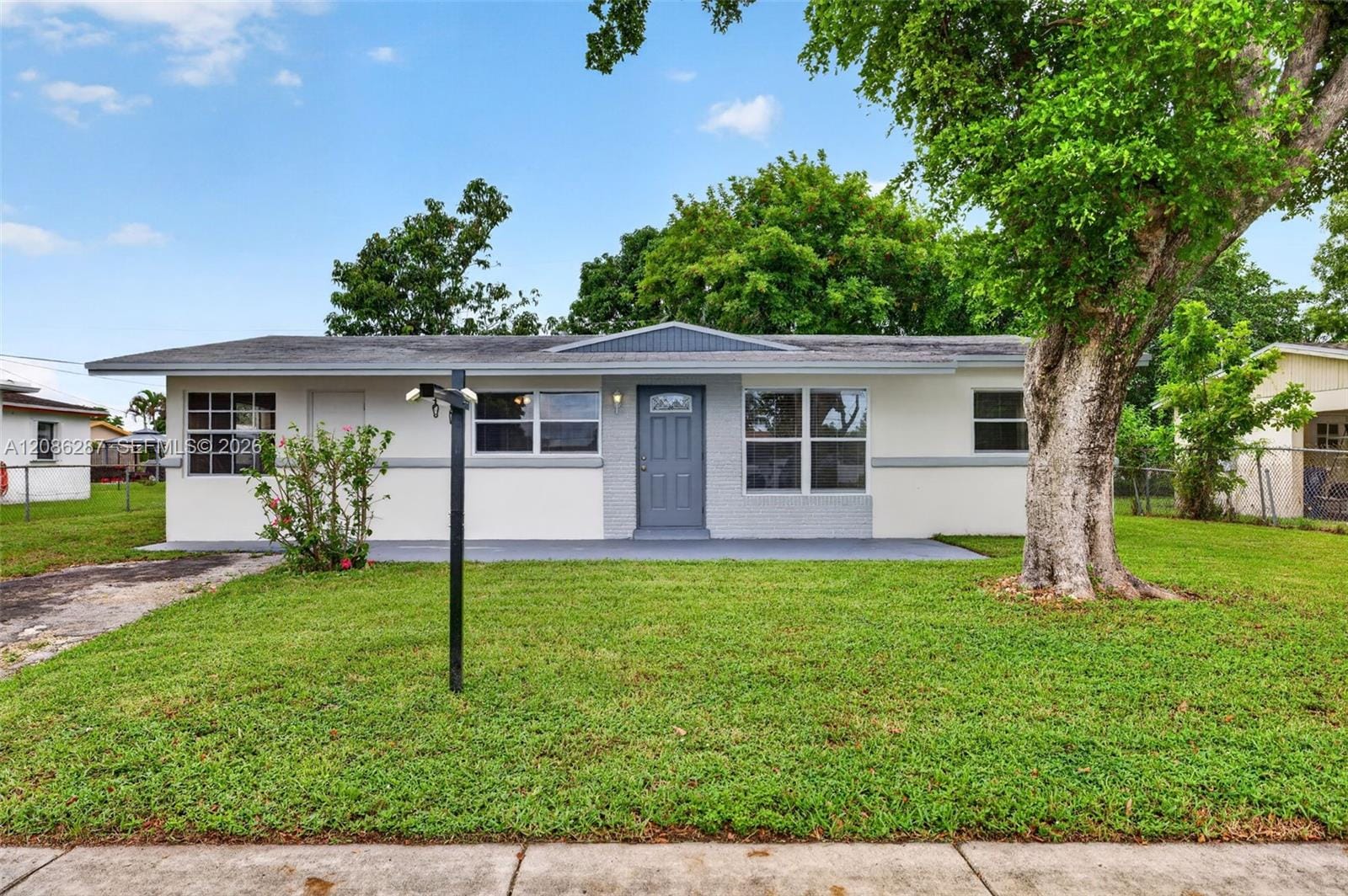 2831 NW 23rd Street, Fort Lauderdale, FL 33311 photo 1