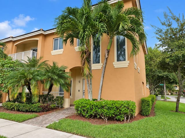 2356 SE 16th Place, Homestead, FL 33035