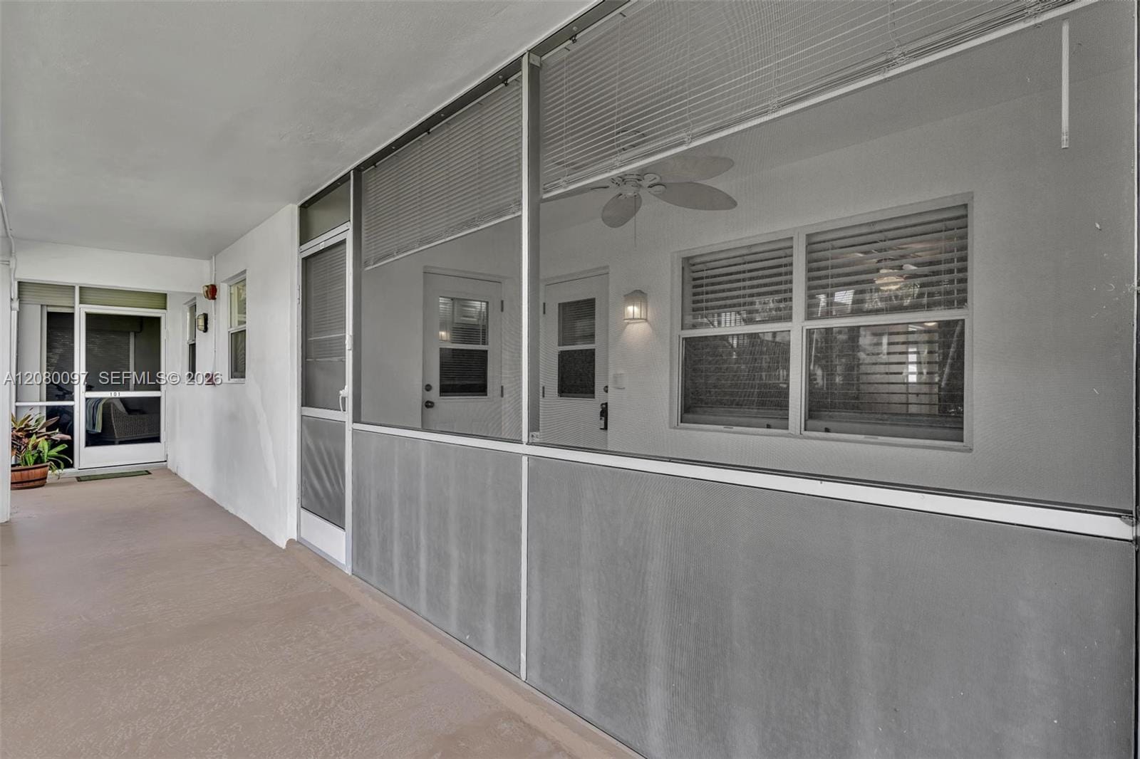 580 Egret Drive 102, Hallandale Beach, FL 33009 photo 2