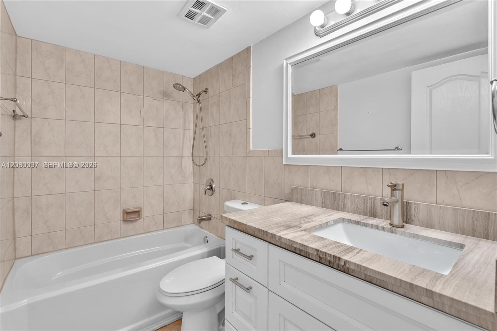 580 Egret Drive 102, Hallandale Beach, FL 33009 photo 20