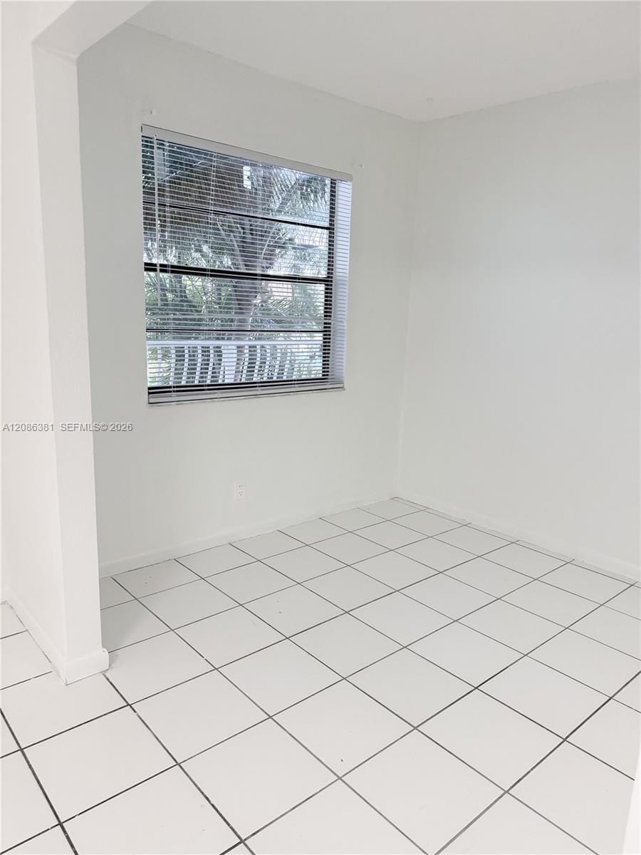 500 NE 2nd Street 223 — photo 3