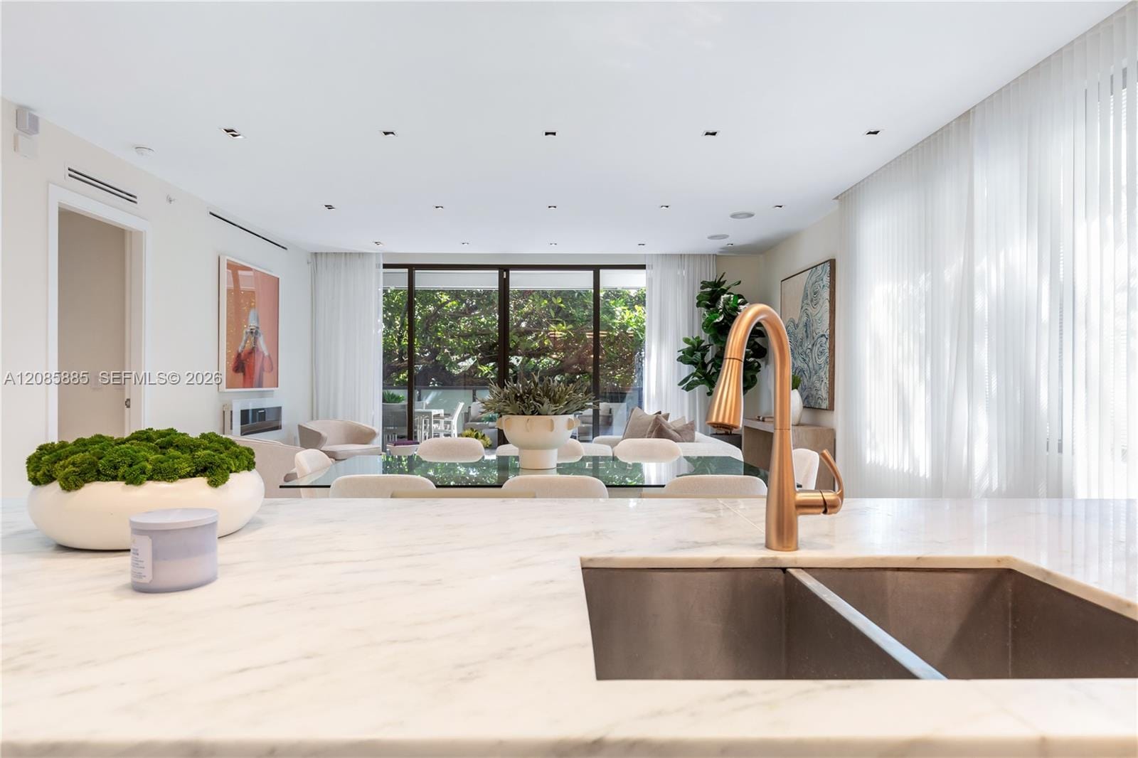 350 Meridian Avenue 201, Miami Beach, FL 33139 photo 17