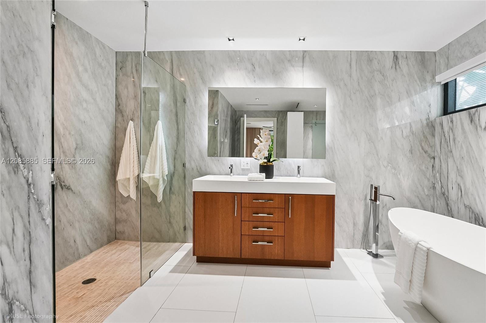 350 Meridian Avenue 201, Miami Beach, FL 33139 photo 29