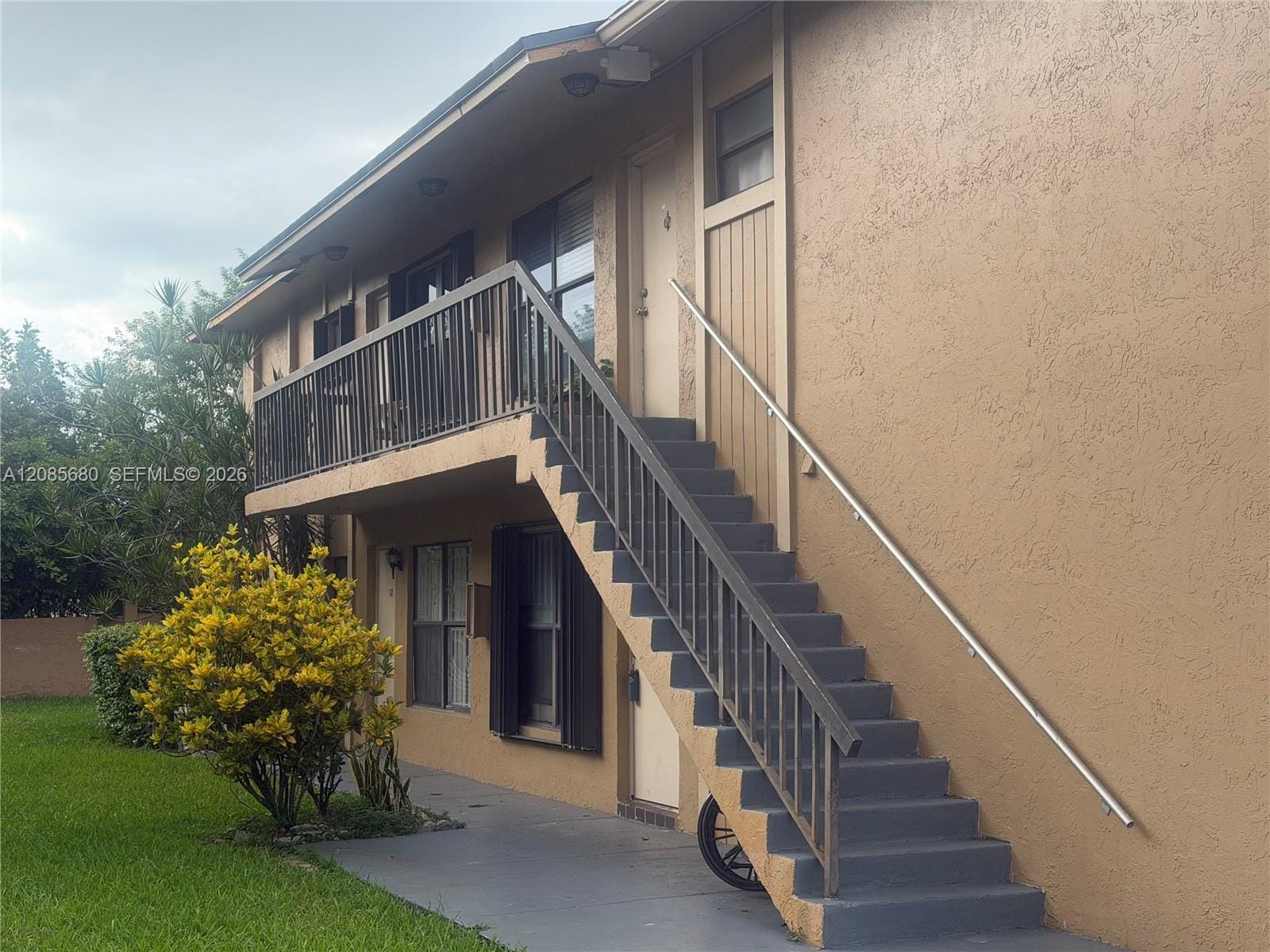 6730 W 26th Court 11-15, Hialeah, FL 33016 photo 4