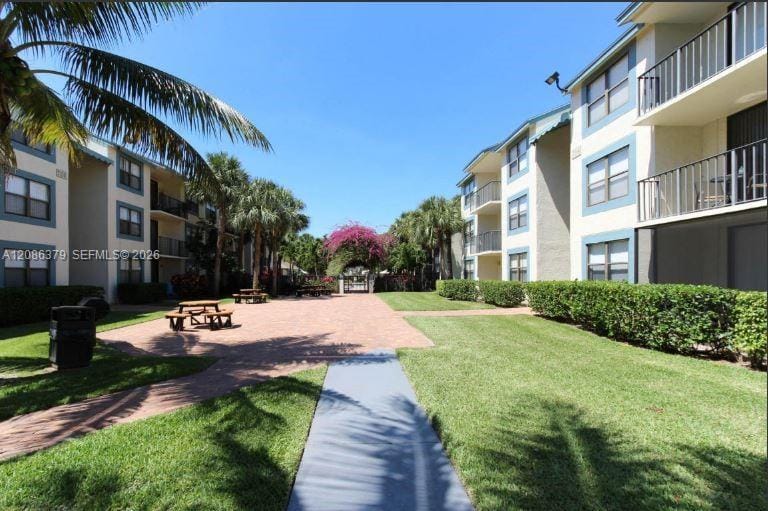 706 Executive Center Drive 34, West Palm Beach, FL 33401 photo 13