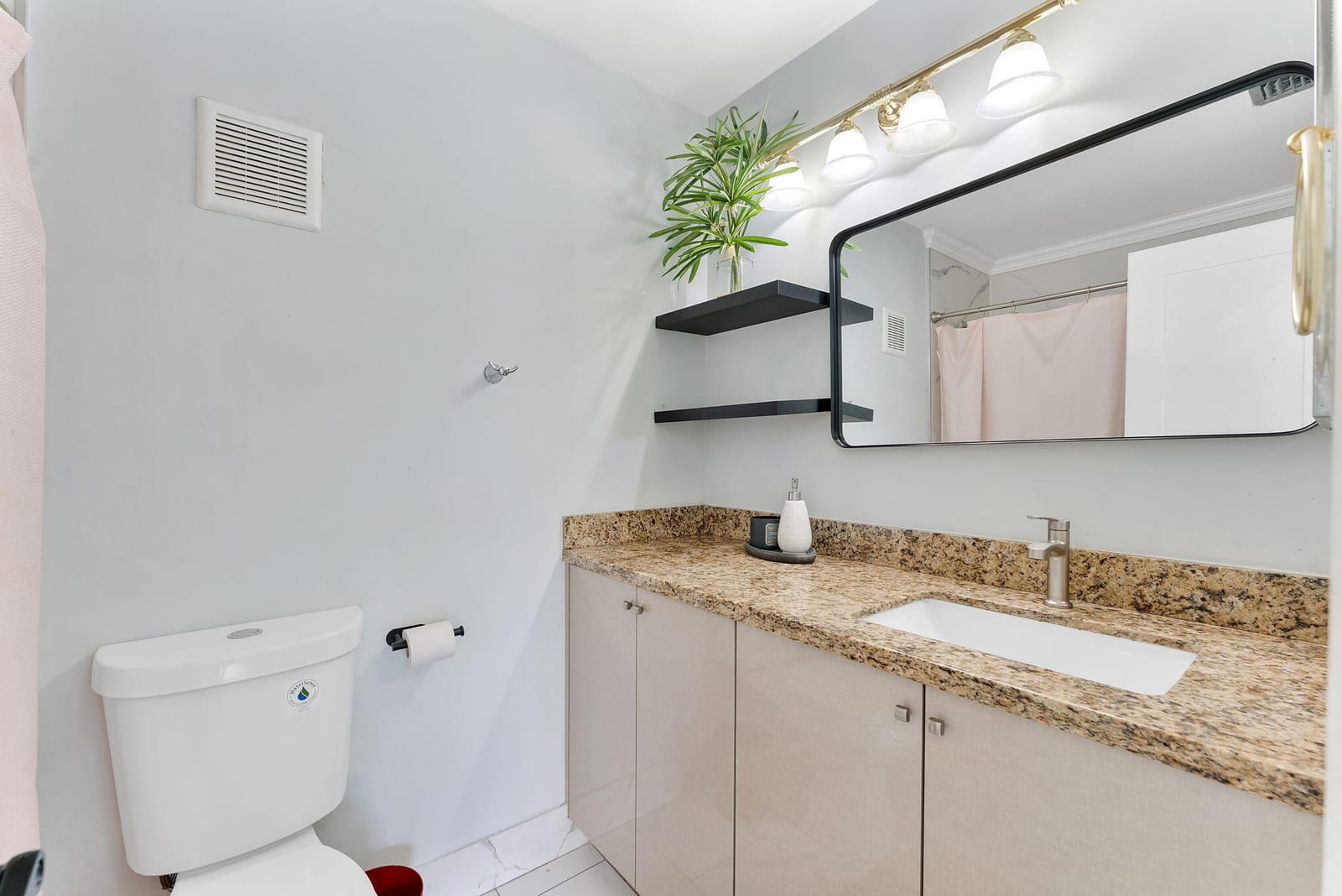 5380 LAKEWOOD Circle S B, Margate, FL 33063 photo 23
