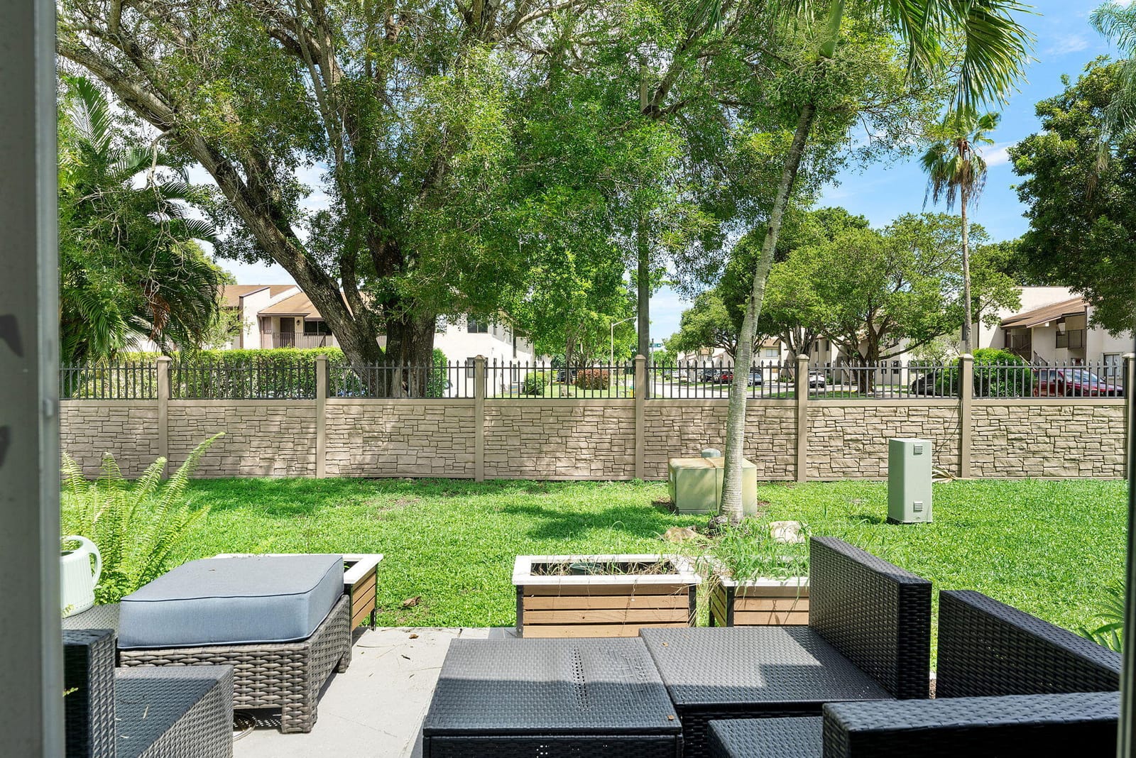 5380 LAKEWOOD Circle S B, Margate, FL 33063 photo 25