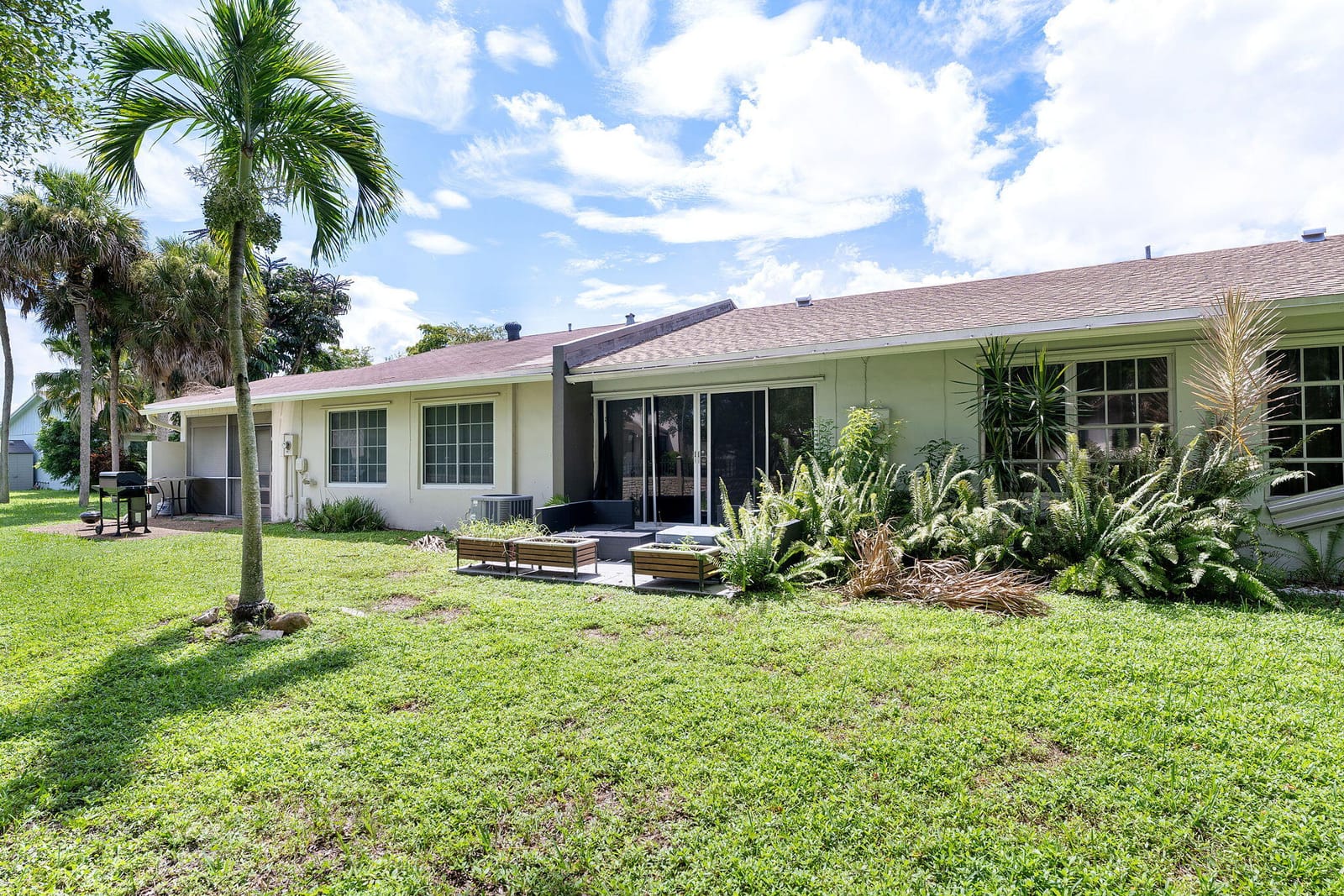 5380 LAKEWOOD Circle S B, Margate, FL 33063 photo 26
