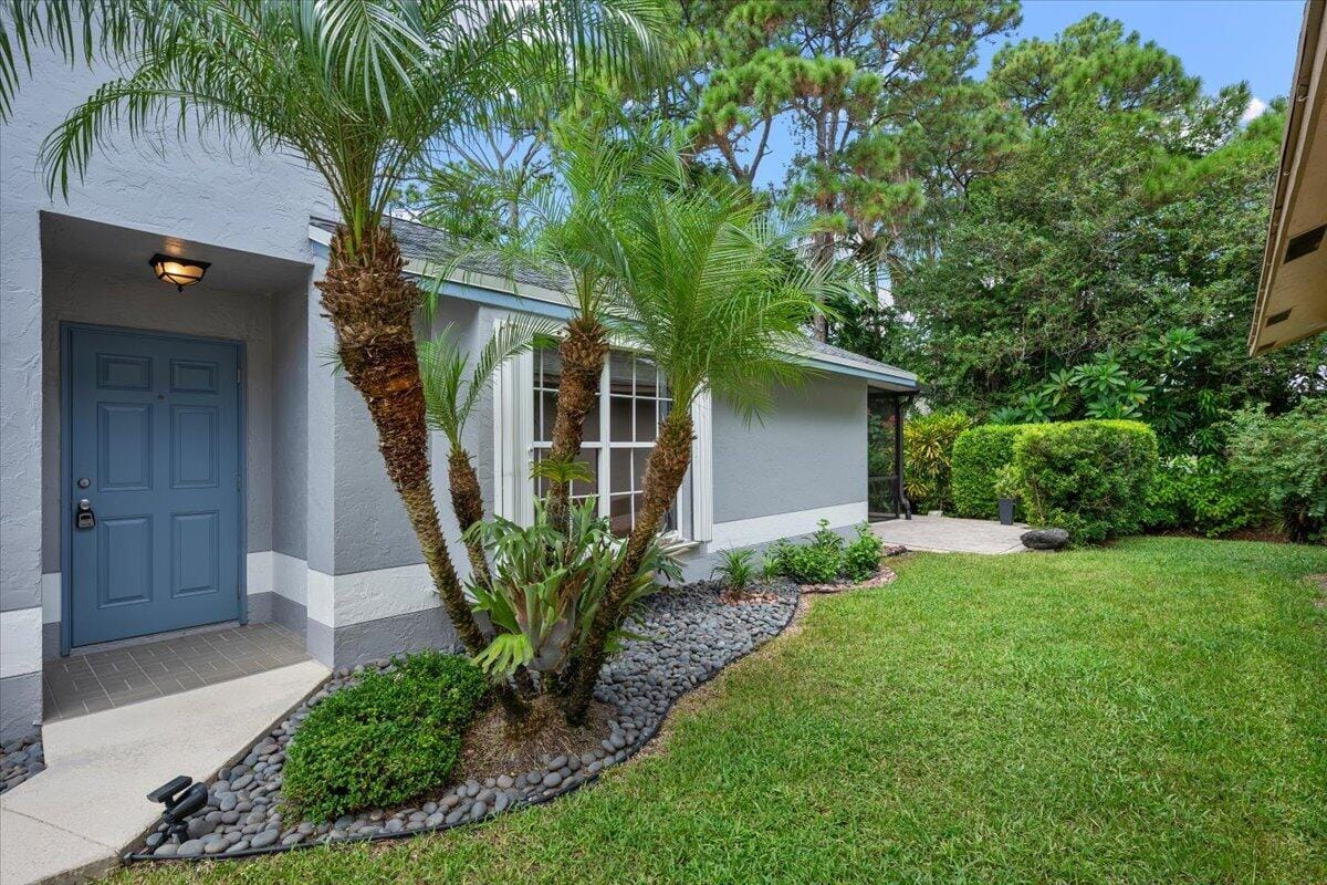 1357 Sweet William Lane, West Palm Beach, FL 33415 photo 2