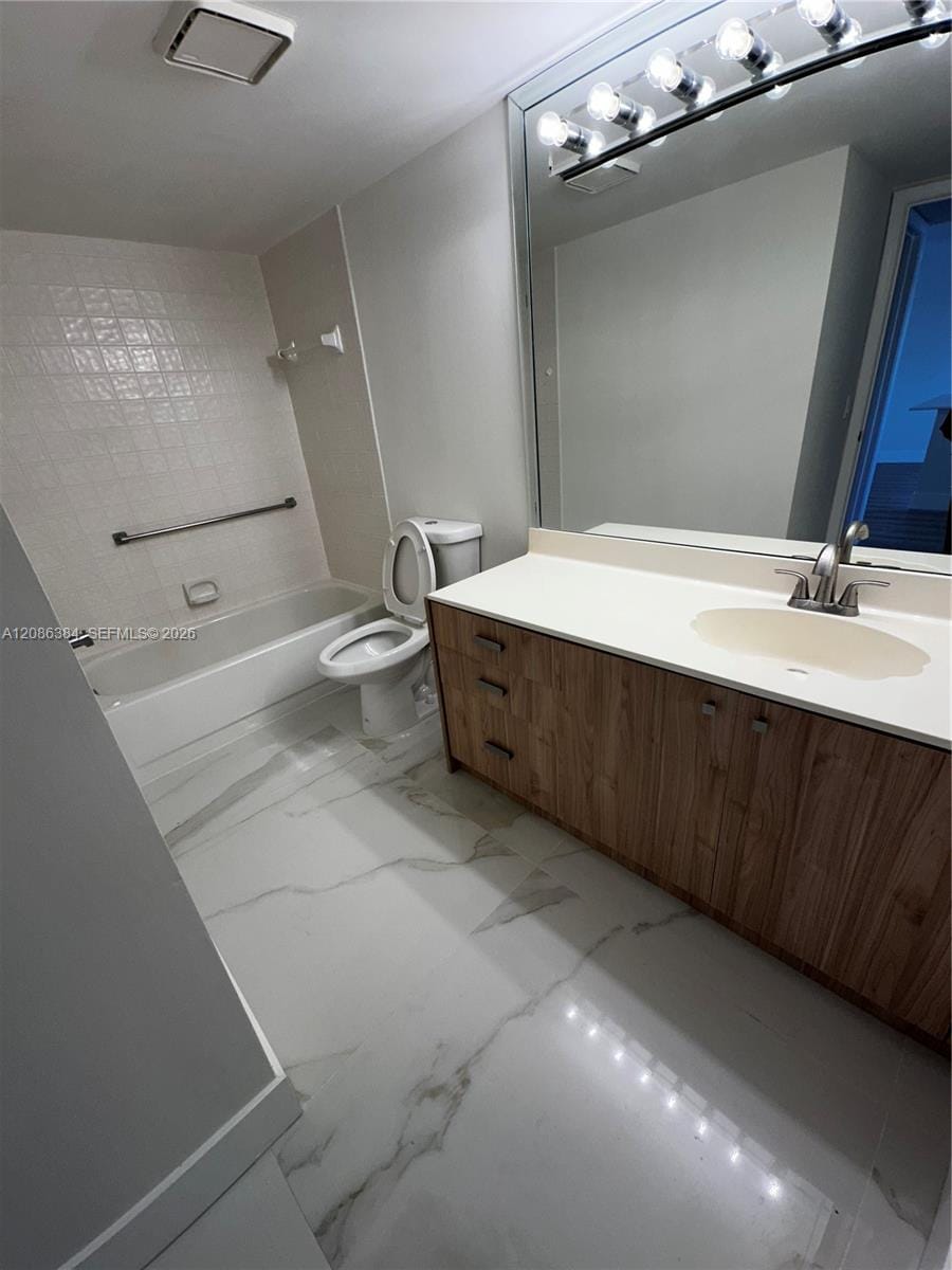 2560 NW 103rd Avenue 402, Sunrise, FL 33322 photo 9