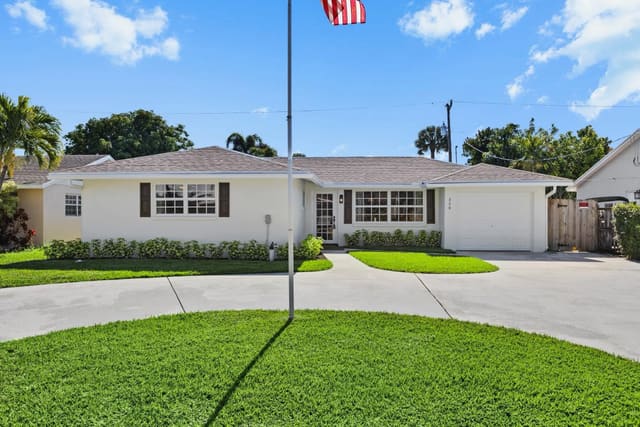 328 Balsam Street, Palm Beach Gardens, FL 33410
