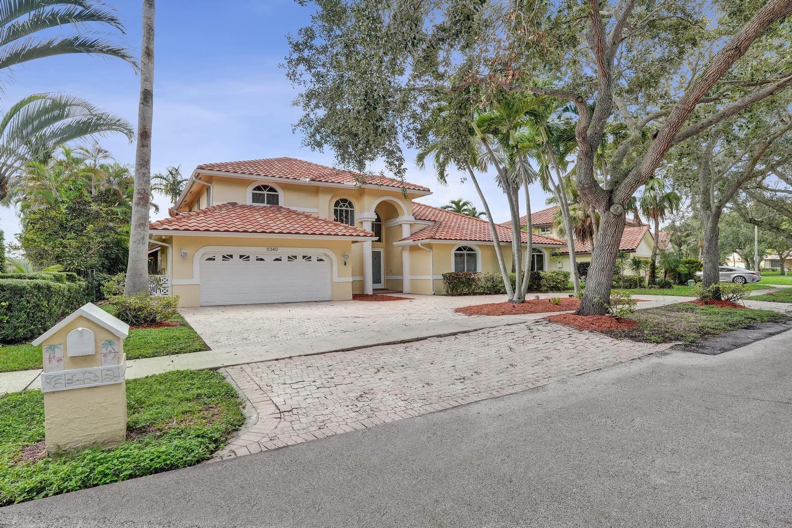 11340 Lakeshore Drive, Cooper City, FL 33026 photo 3