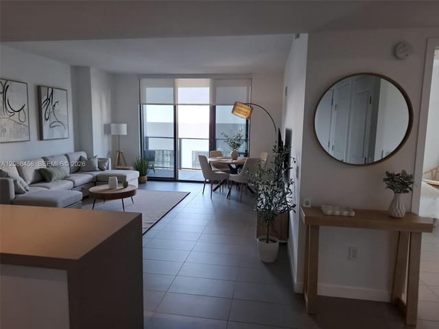 1600 NE 1st Avenue 3217, Miami, FL 33132