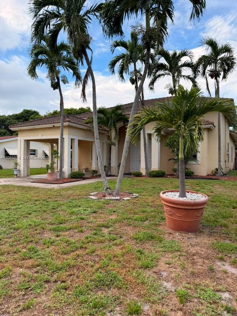 173 SW 3rd Court, Deerfield Beach, FL 33441 photo 2