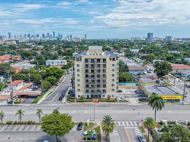2501 SW Douglas Road 202, Douglas Place, Miami, FL