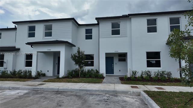 11052 SW 230 Terrace, Miami, FL 33032