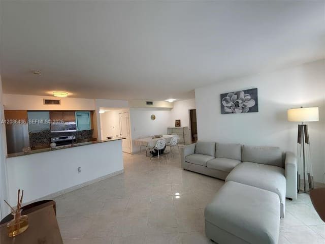 17555 Atlantic Boulevard 1103, Sunny Isles Beach, FL 33160