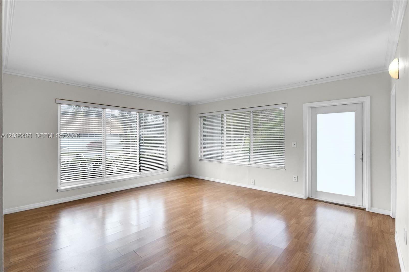 1065 98th Street 1 — photo 3