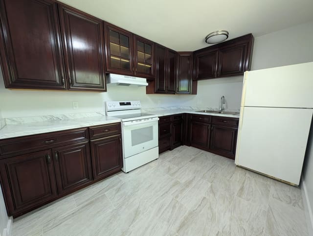 3924 7th Avenue N, Palm Springs, FL 33461