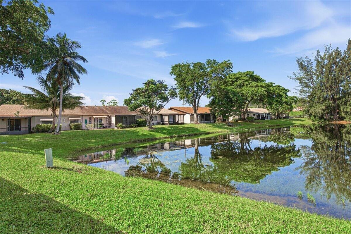 6069 LA PALMA Lane, Delray Beach, FL 33484 photo 29