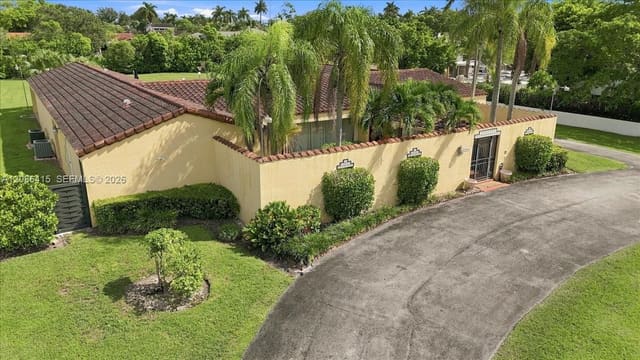 9805 SW 64th Street, Miami, FL 33173