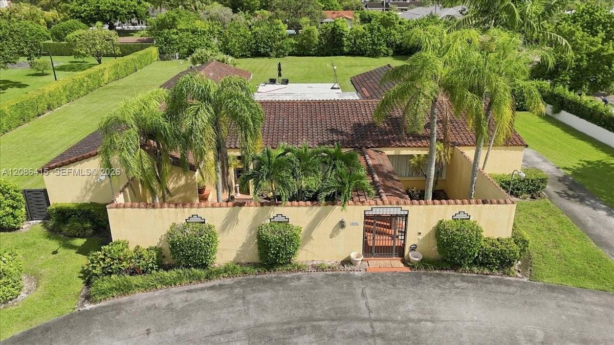 9805 SW 64th Street — photo 3