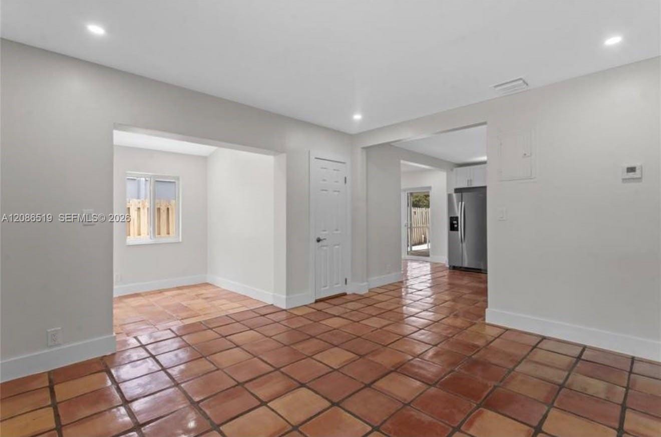 211 NW 51st Street, Oakland Park, FL 33309 photo 5