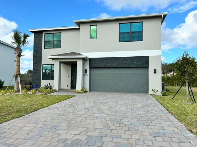 5976 SE Sky Blue Circle, Stuart, FL 34997