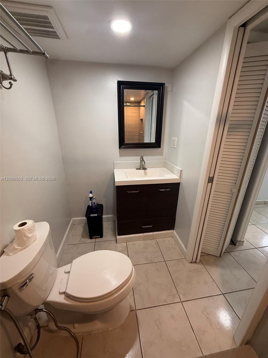606 W 81st Street 405, Hialeah, FL 33014 photo 10
