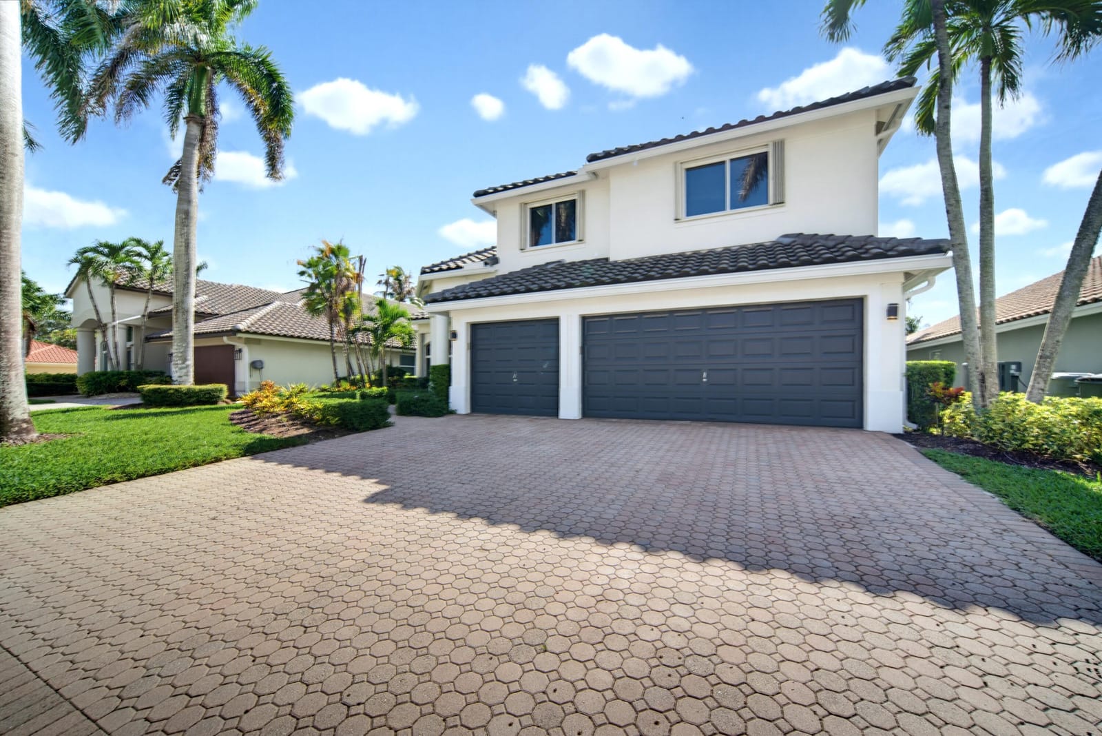 19614 STAR ISLAND Drive — photo 2