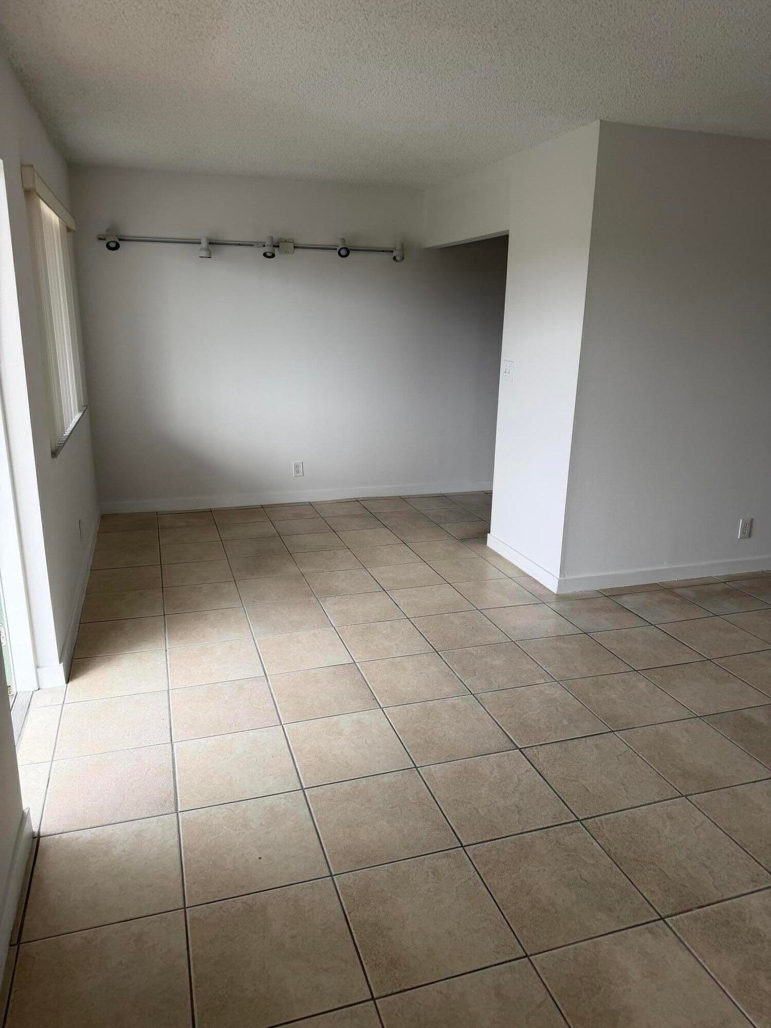 700 VILLAGE GREEN Court 314 — photo 10