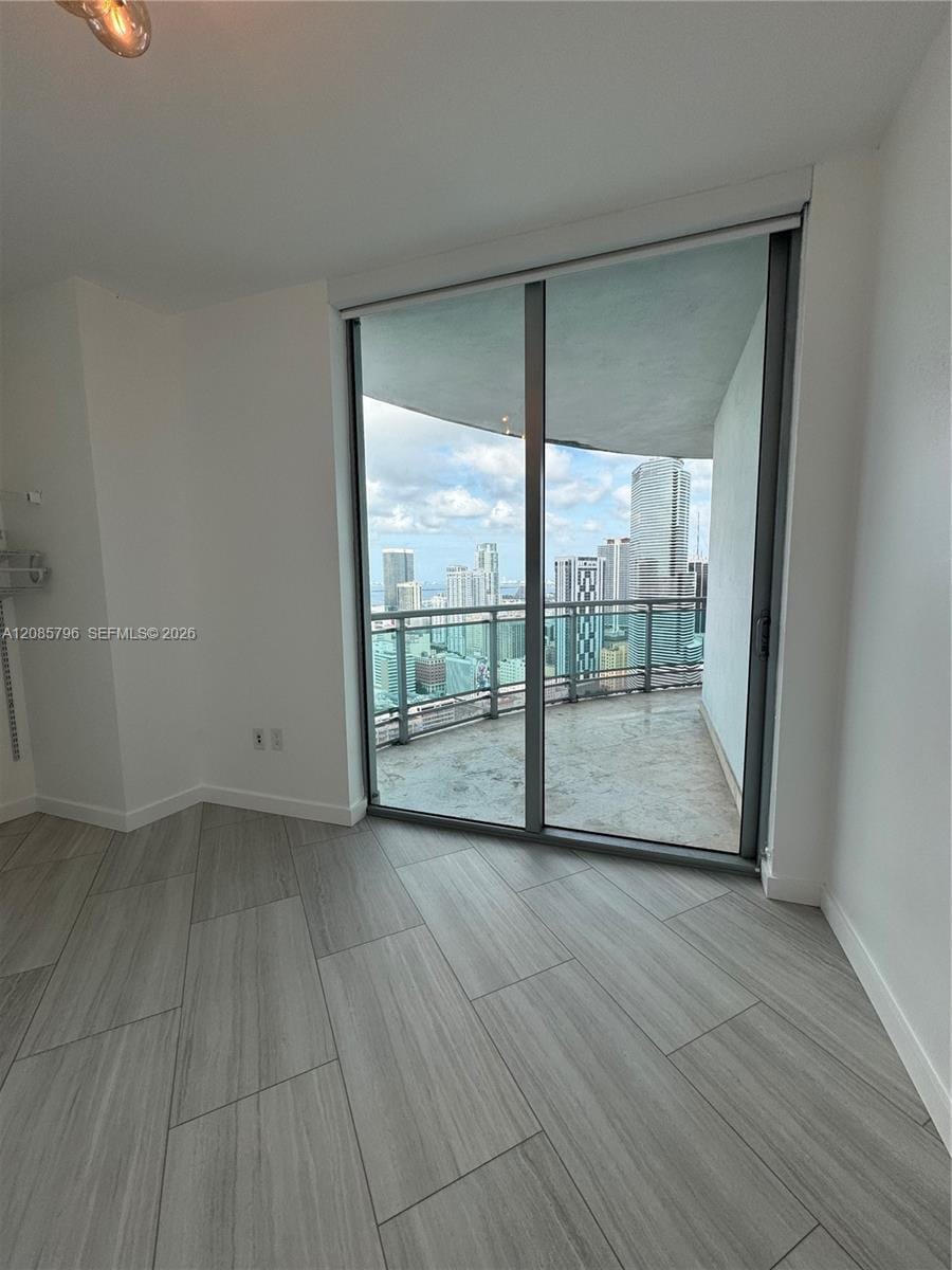 350 S Miami Avenue 3913 — photo 9