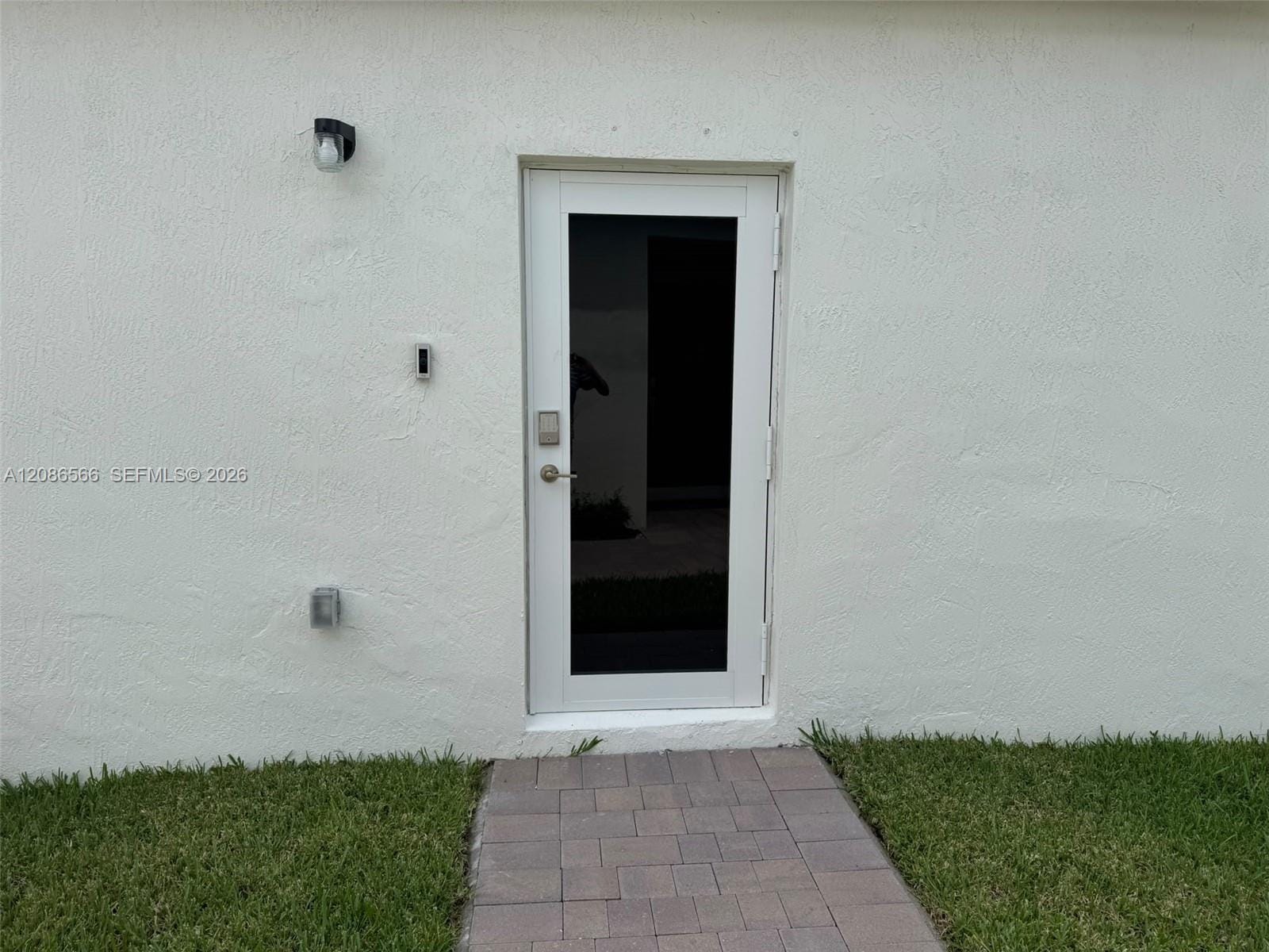 2404 SE 29th Drive — photo 5