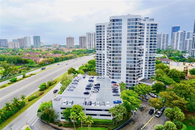 3400 NE 192nd Street 606, Aventura, FL 33180