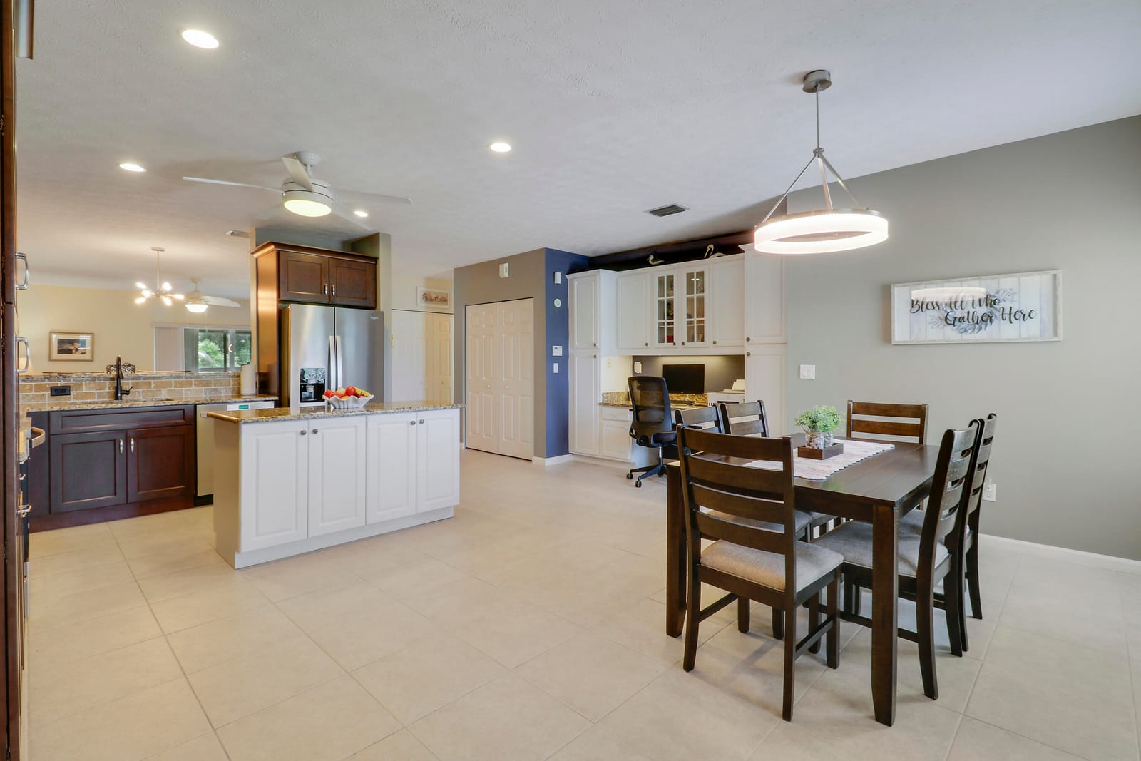 2129 SE Wild Meadow Circle — photo 8