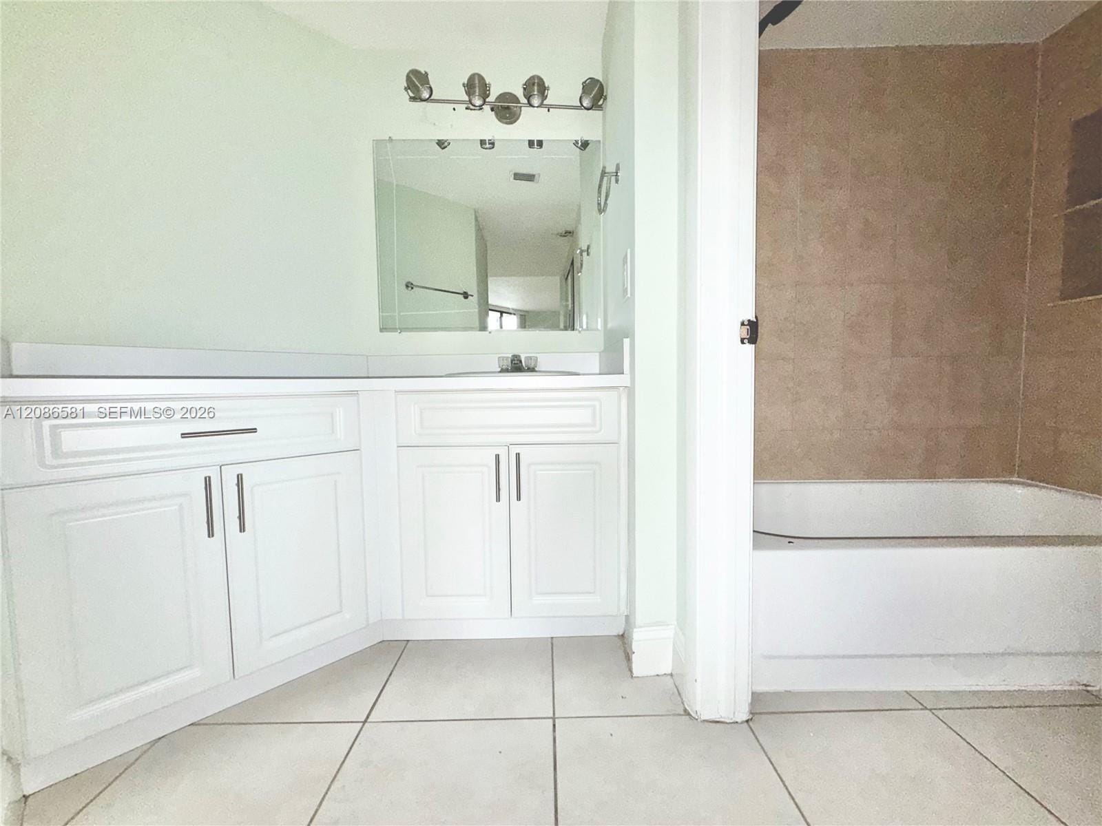 8205 SW 152nd Avenue F-310, Miami, FL 33193 photo 8