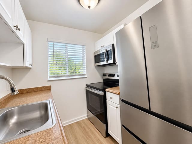 1651 NE 33rd Street Apt 1, Pompano Beach, FL 33064