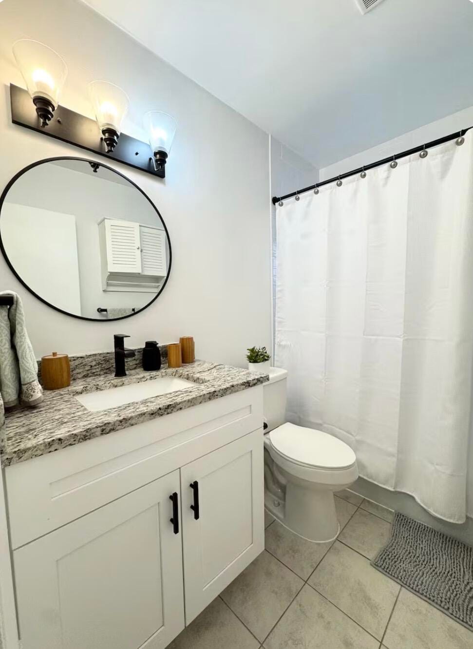 412 NE Eller Street — photo 3