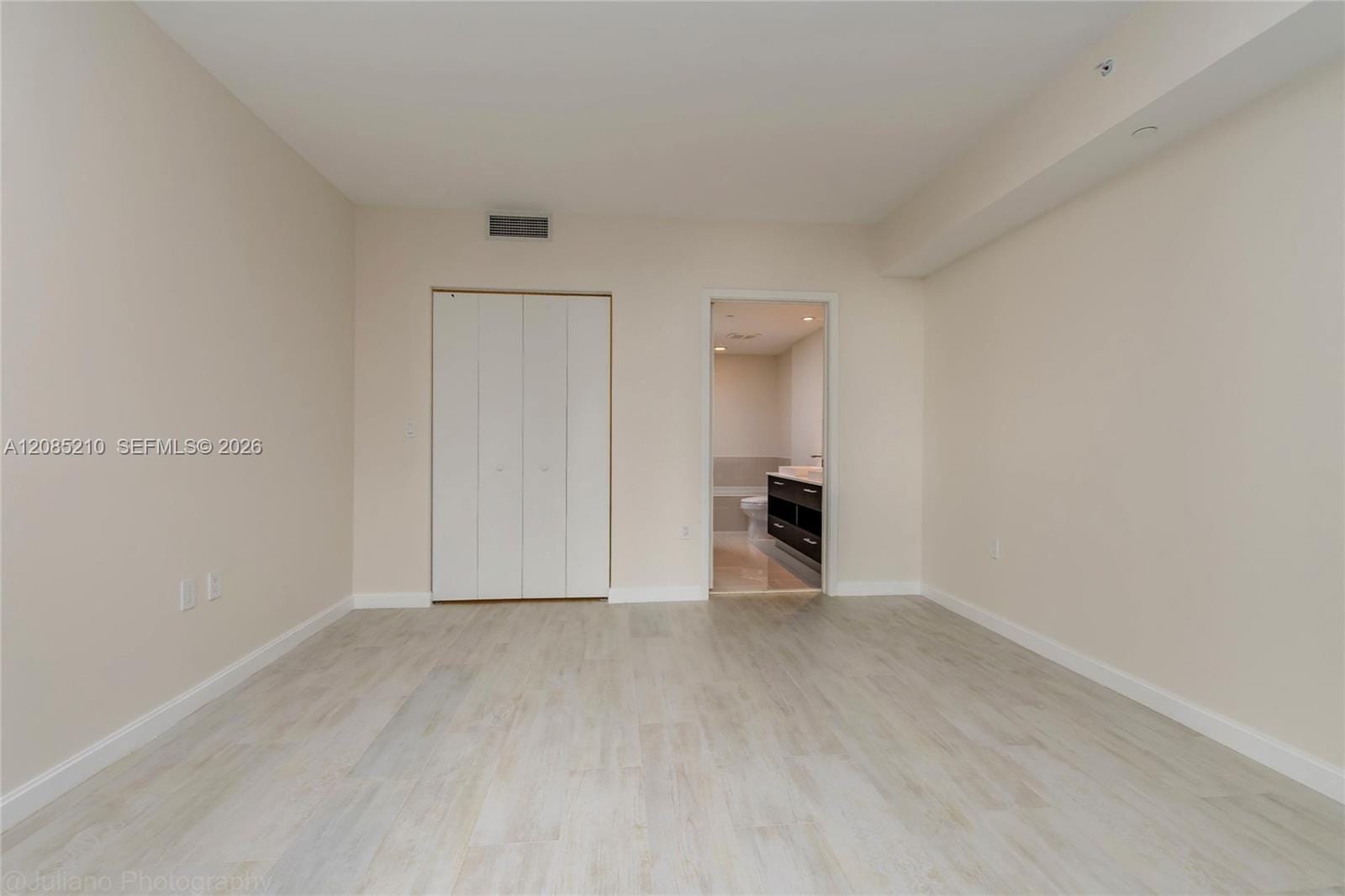 45 SW 9th Street 1606, Miami, FL 33130 photo 25