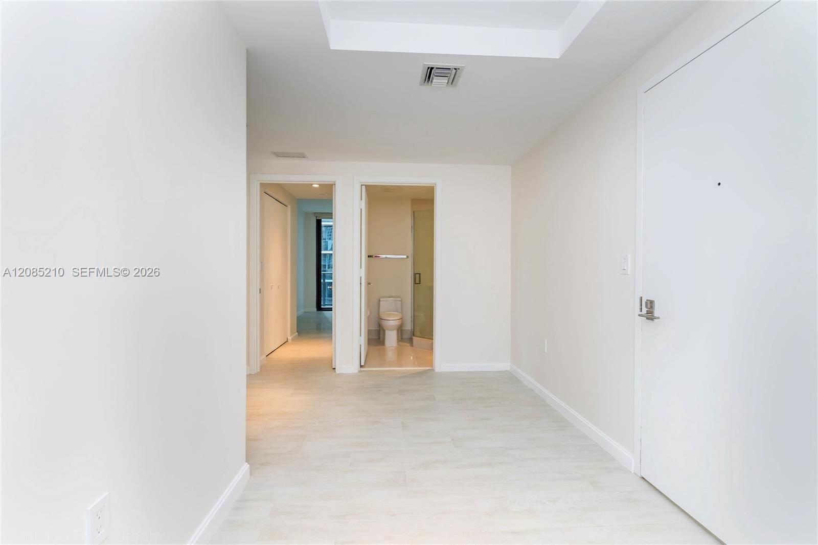 45 SW 9th Street 1606 — photo 9