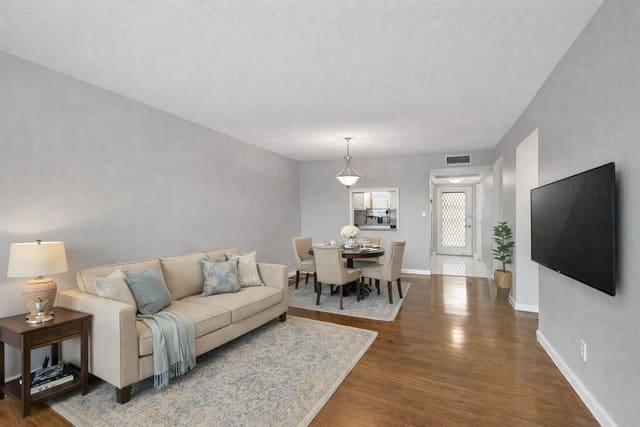 9300 SW 8TH Street 303, Boca Raton, FL 33428