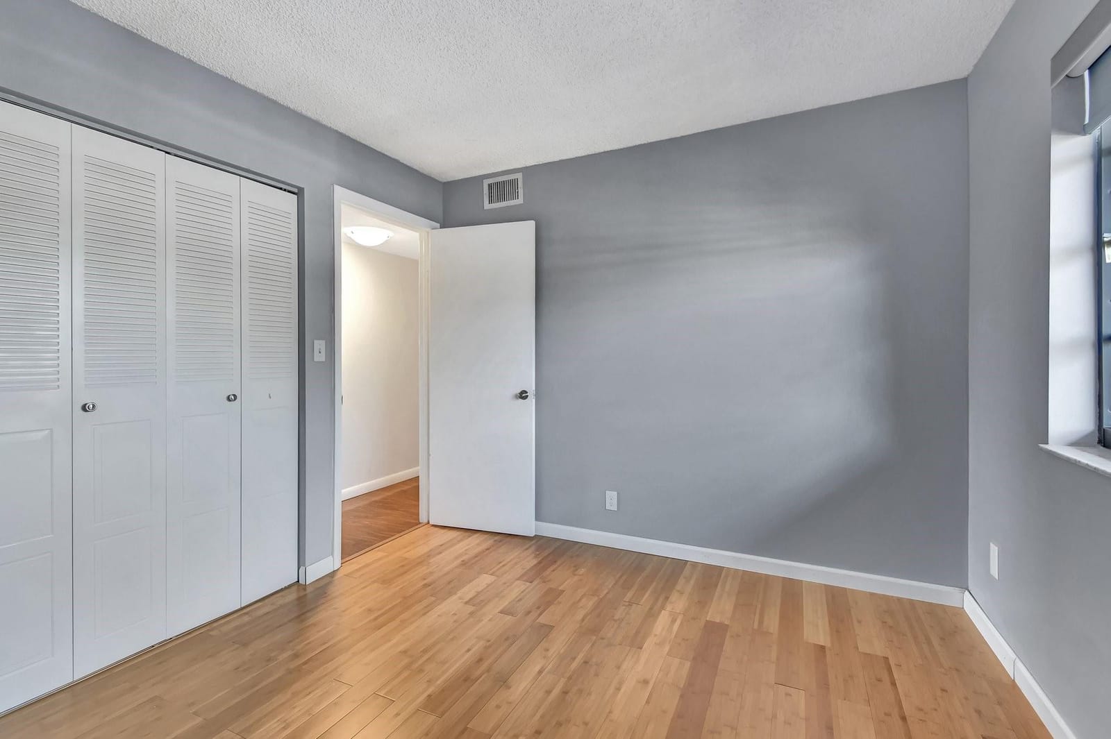 9300 SW 8TH Street 303 — photo 10