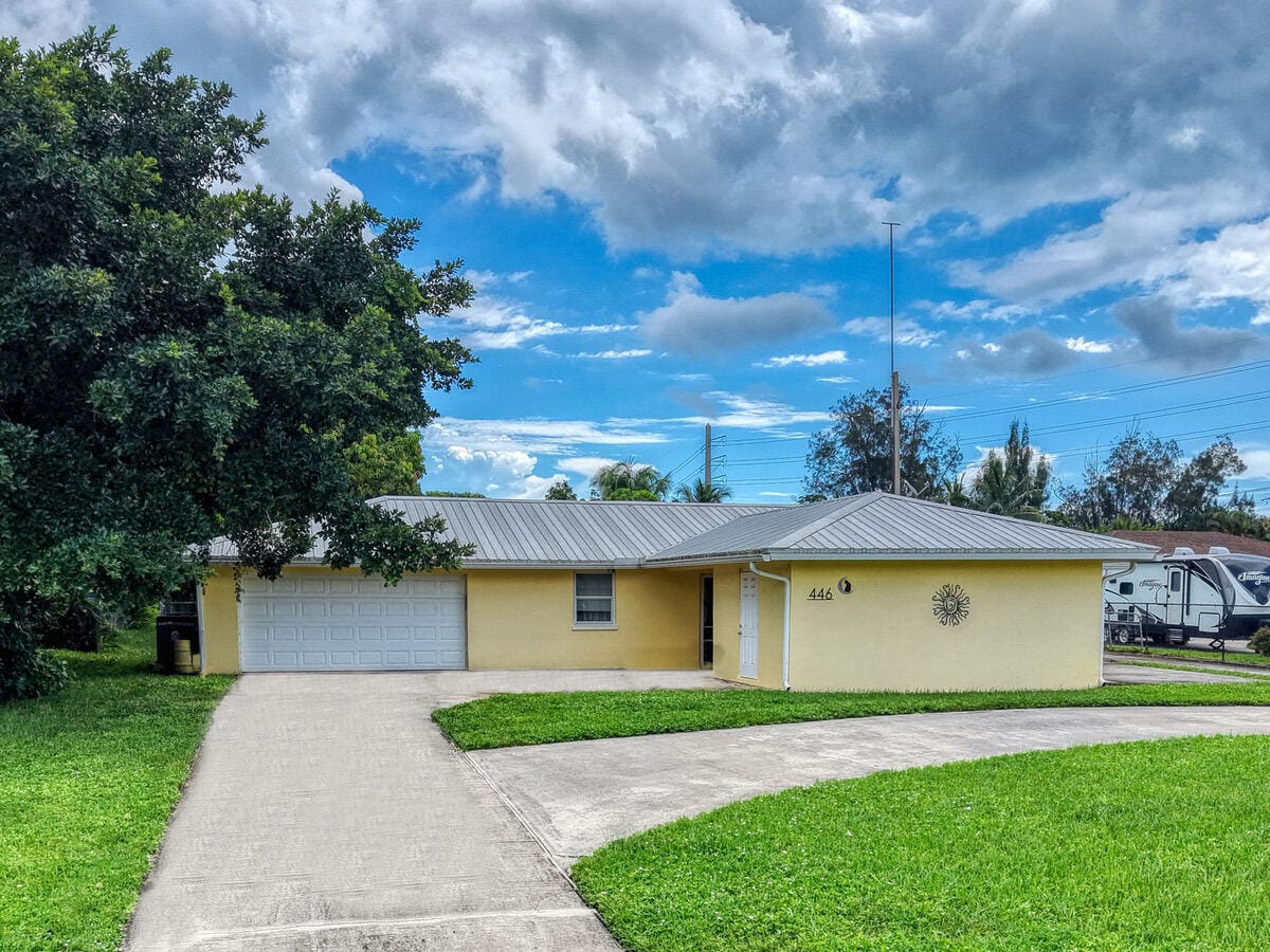 446 SANTA FE Road, West Palm Beach, FL 33406 photo 9