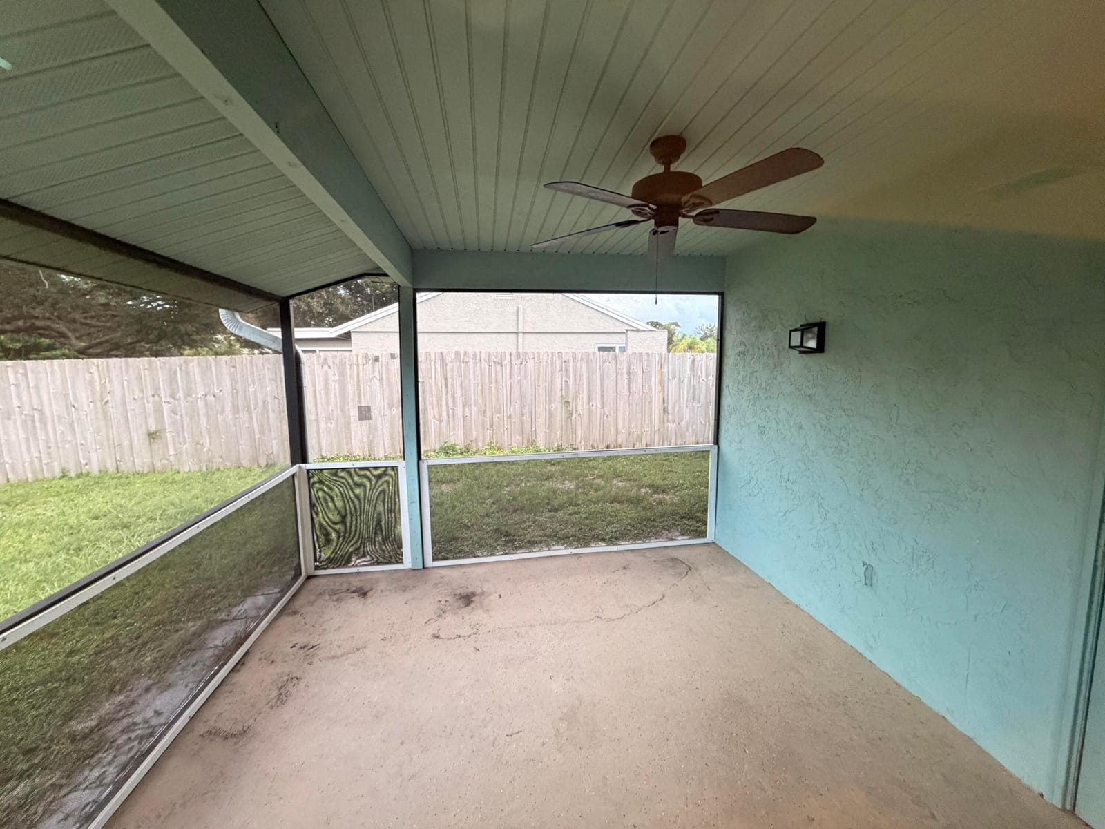 286 SW Kentwood Road — photo 11