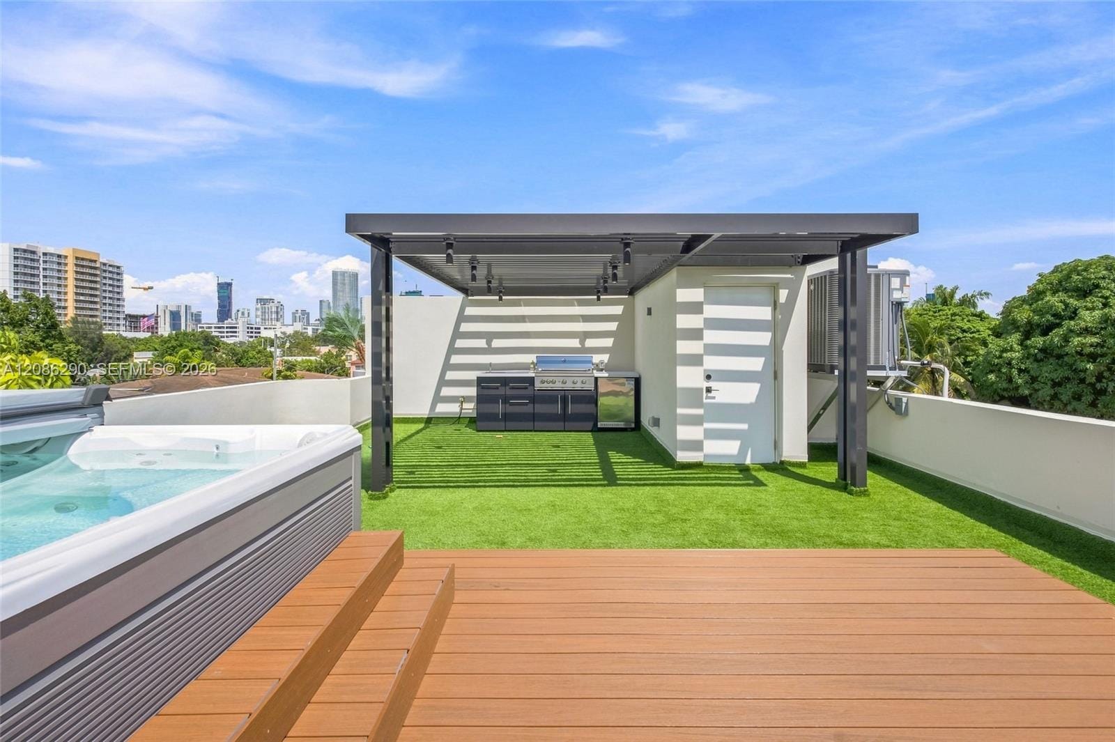 1001 SW 10 Avenue, Miami, FL 33130 photo 25