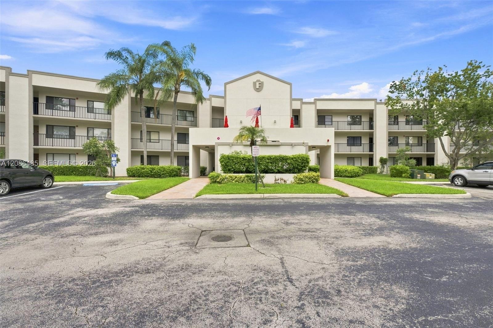 10668 W Clairmont Circle 303, Tamarac, FL 33321 photo 8