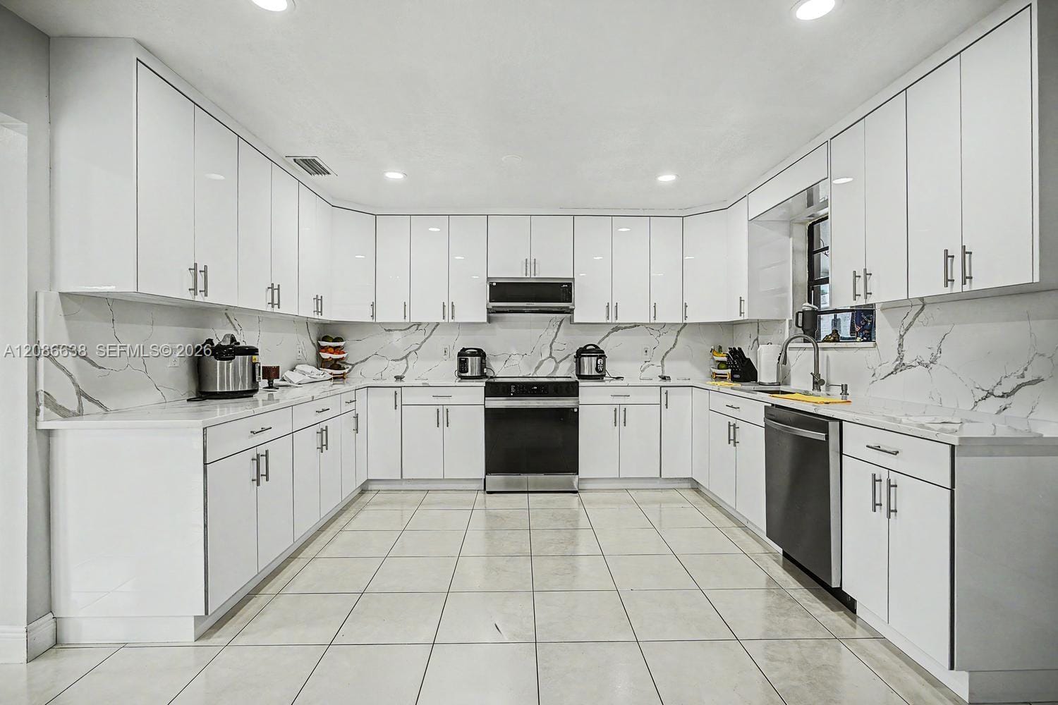 17330 SW 302nd Street — photo 4