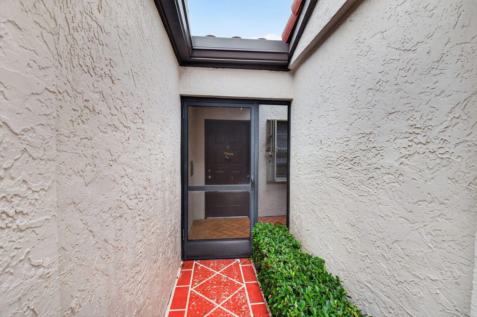 6367 Pointe Pleasant Circle — photo 3