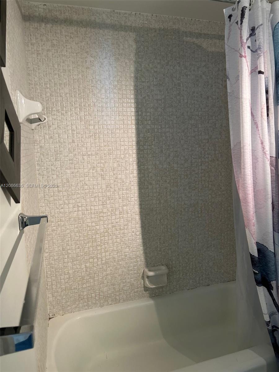 905 Brickell Bay Drive 1029, Miami, FL 33131 photo 27
